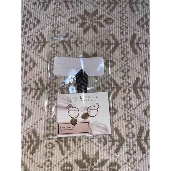 Mini Hoop Heart Earrings Rose Quartz - Picture 4 of 6